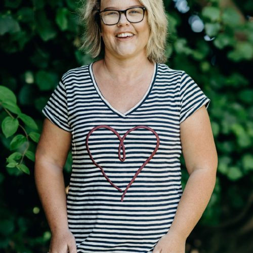 Female-14 Photo of wahine from photoshoot